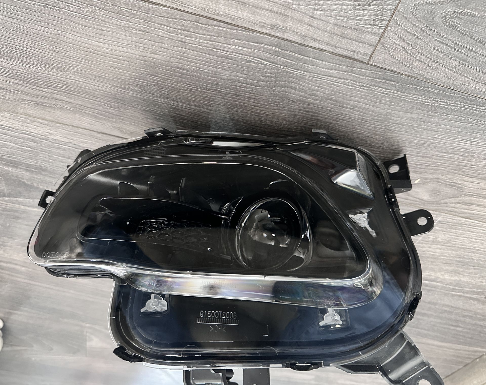Jeep Cherokee Headlight