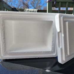 Styrofoam cooler 9x9x12