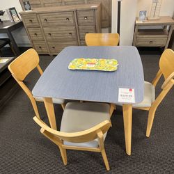 Dining Table with chairs