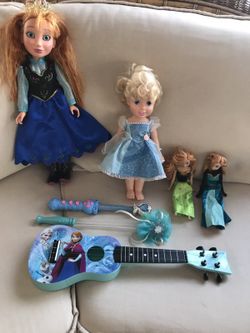 Frozen Lot of Dolls, Guitar and Magical Wands