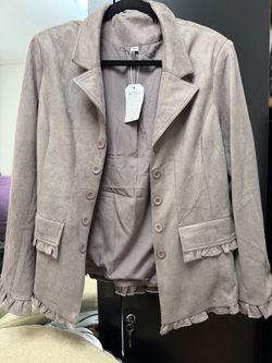 Women’s Taupe Faux Suede Ruffle Trim Blazer – XXL – New with Tags
