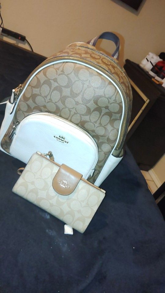 Coach Backpack With Wallet Original - www.joarbit.com display picture 3