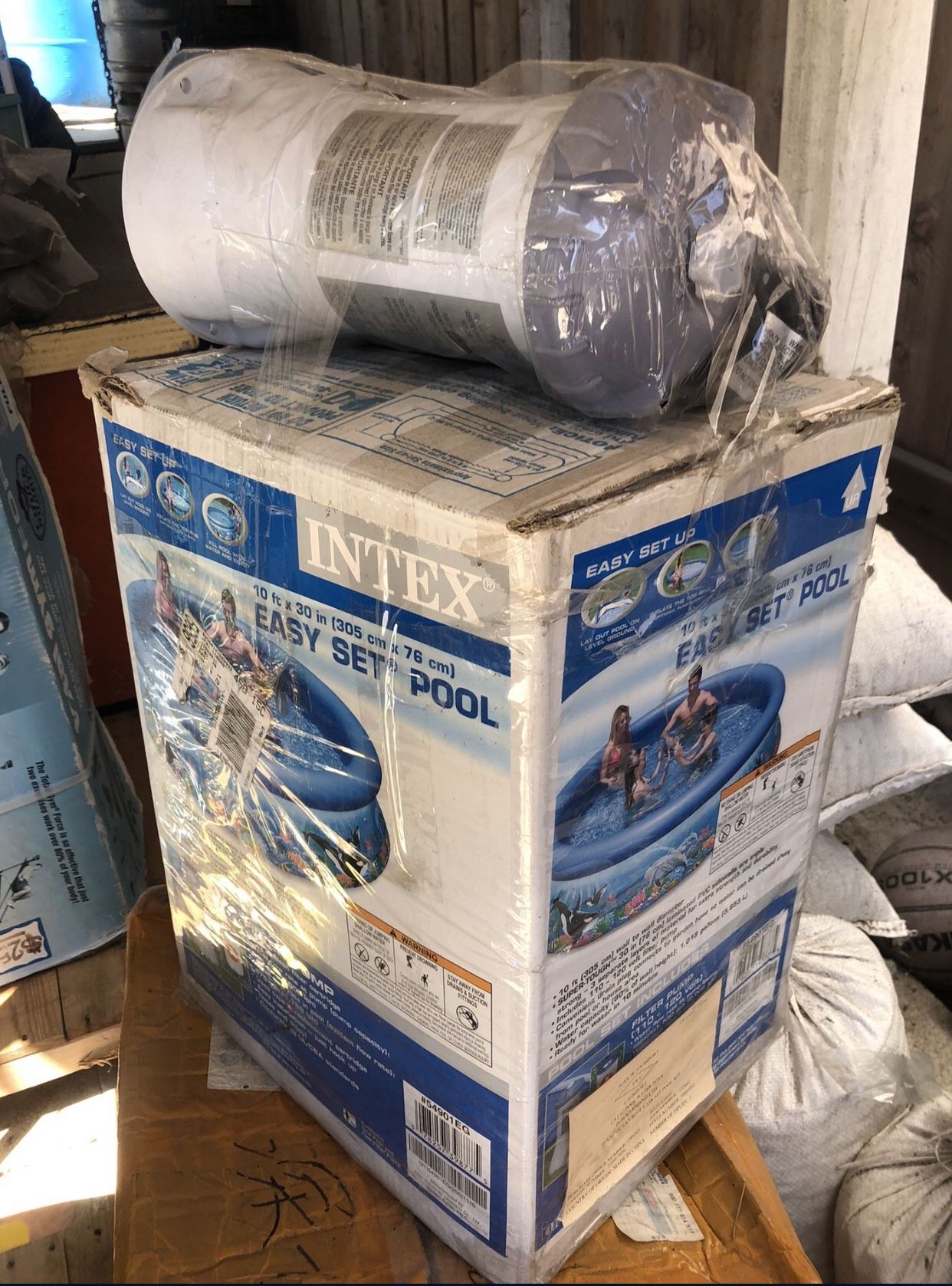 NEW intex Pool With Filter