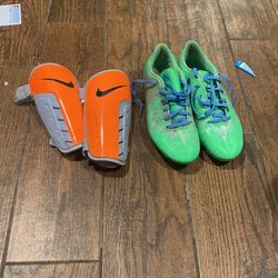 Soccer Cleats And Shin Pads W-8.5/M 7