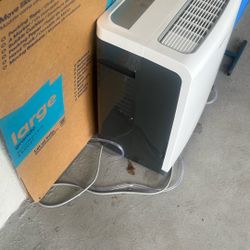 Hisense Dehumidifier 