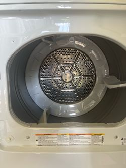 Hot Point Washer and Dryer - white