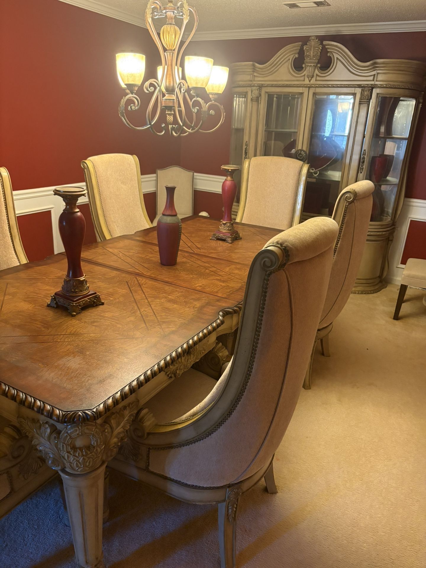 Dining room table set & china cabinet