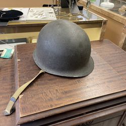 Original US WWII helmet, Fantastic condition, with the original liner
