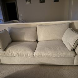 1 Month Old Couch From Living Spaces 