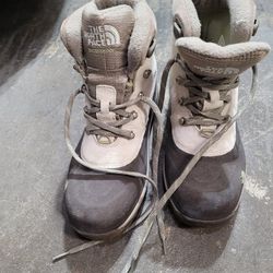 The North Face Primaloft Waterproof Winter Hiking Boots