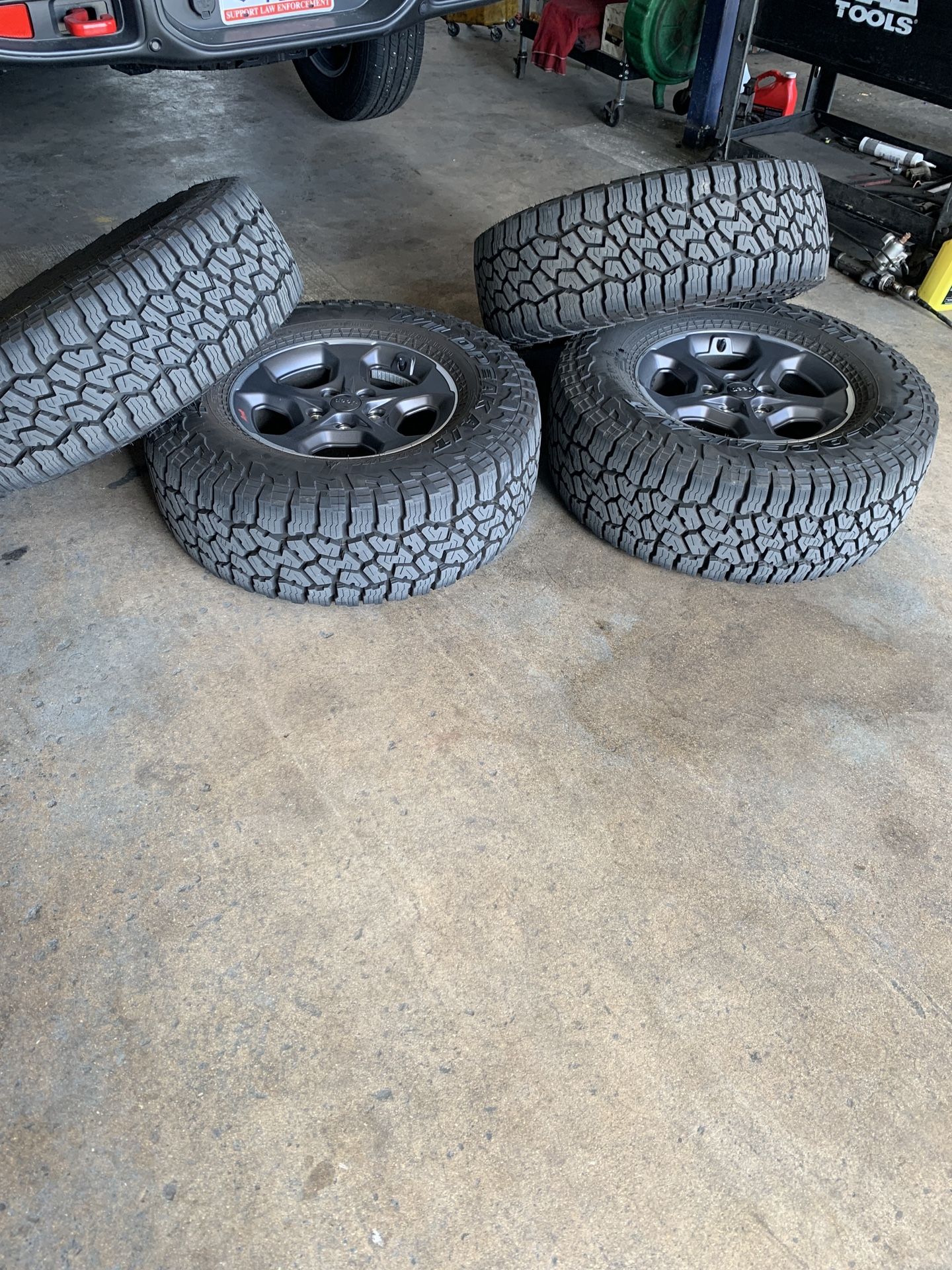 Jeep Gladiator Rubicon Wheels Tires Rims
