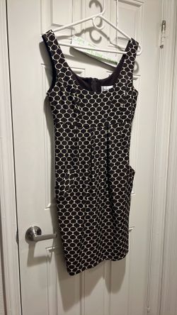 Women’s dress size 12