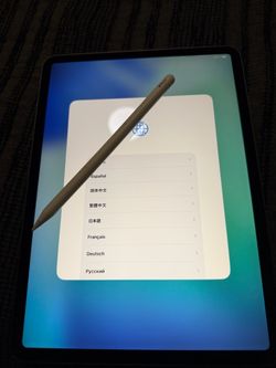 Apple iPad Pro (1st generation, with pencil