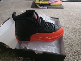 Brilliant Orange 12 6.5 Women New