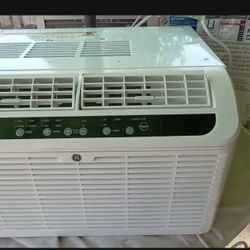 Window Air Conditioner 8000 BTU 