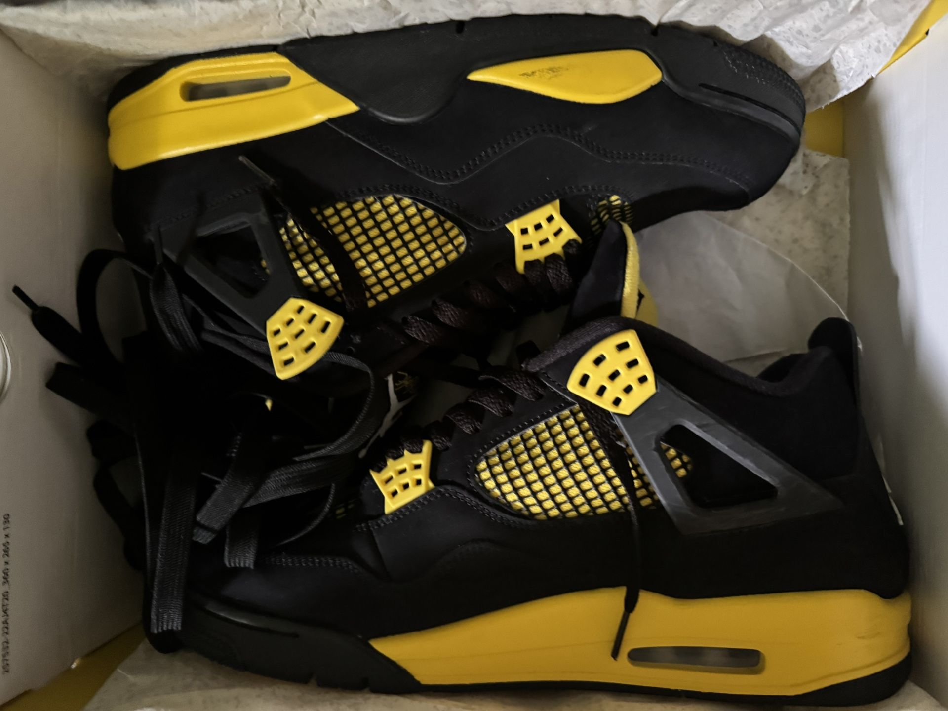 Jordan 4s