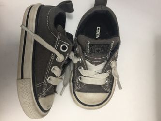 Toddler converse size 5