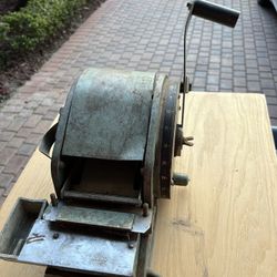 Tape Dispenser, Paper Gum Roll Tape, Wets And Cuts