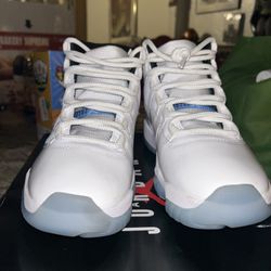 Jordan 11 Legend Blue 9 1/2