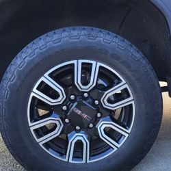 2022 GMC At4 20" Wheels