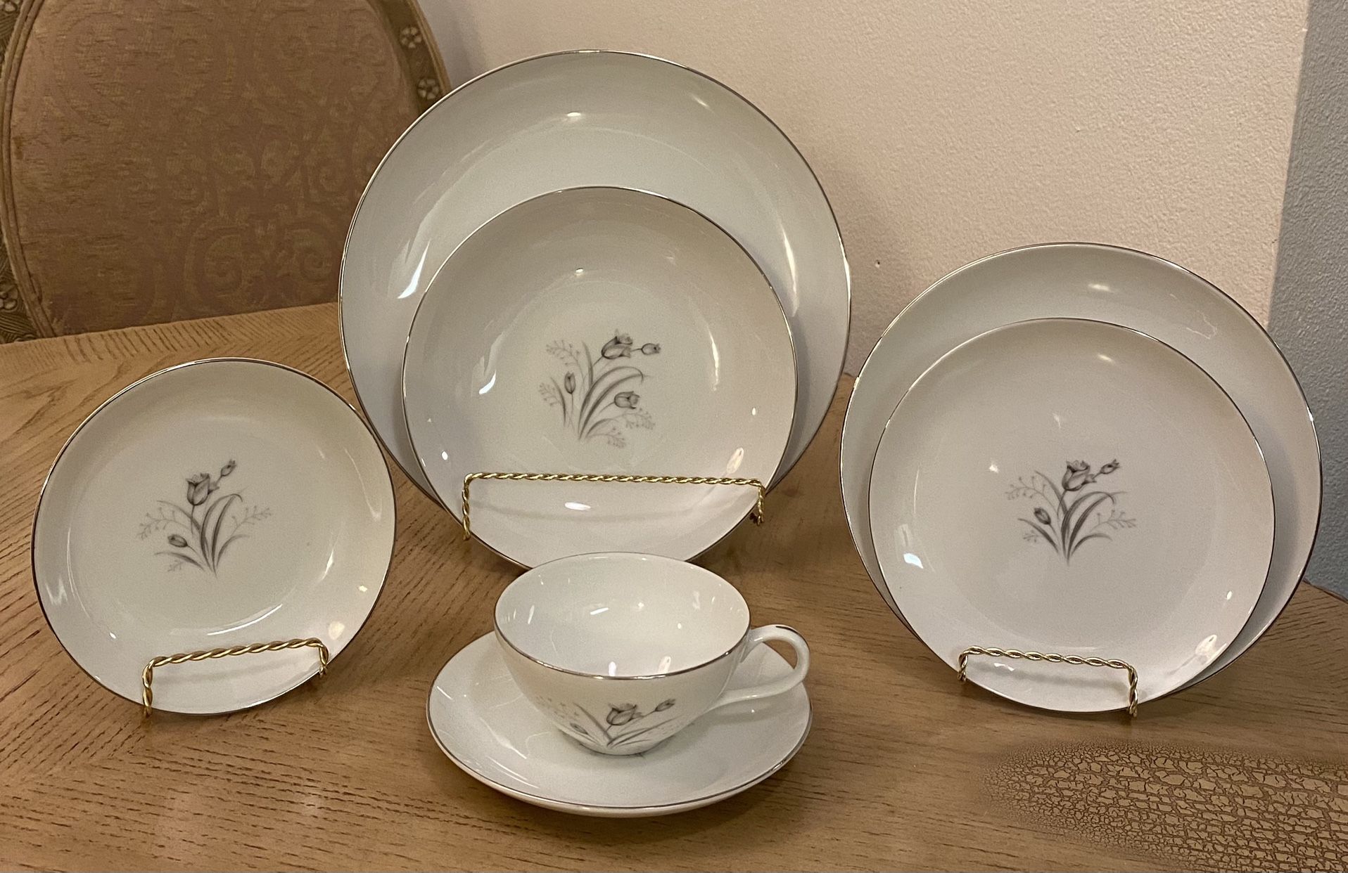 Royal Porcelain Vajilla Fine Porcelain Creative Royal Elegance