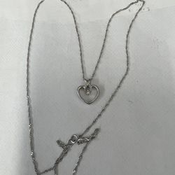 White Gold Heart Pendant Necklace With Chain 
