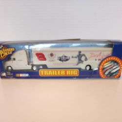 1/64 Scale Diecast Dale Earnhart Jr #8 Trailer Rig
