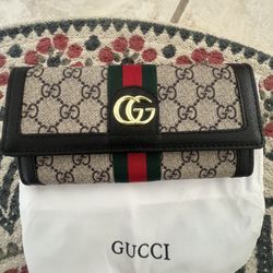 Gucci Wallet