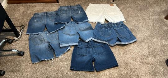 Women’s jean shorts