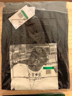 DS Supreme x Jordan Biggie Smalls size XL