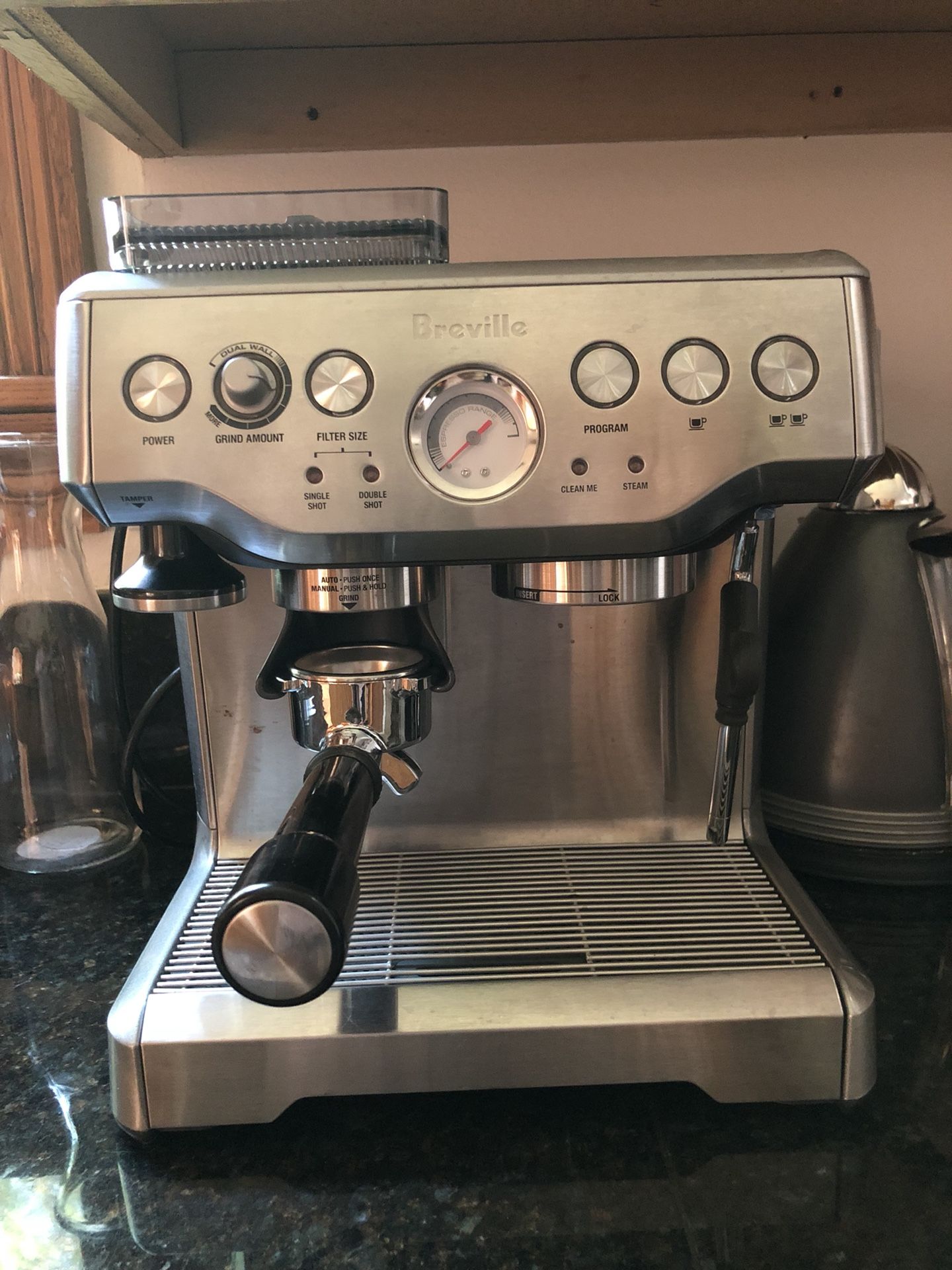 Breville BES860XL Barista Express Espresso Machine for Sale in Dallas