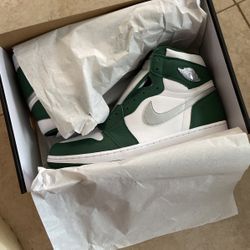 Air Jordan 1 Retro High OG size 13