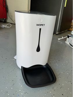 Automatic Pet Feeder