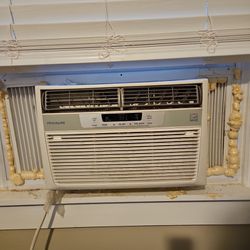 Frigidaire Air-conditioner 