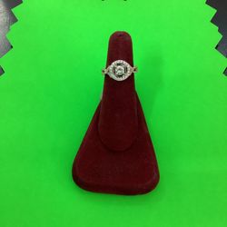 18k Two Tone Diamond Engagement Ring 