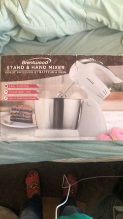 Stand hand mixer