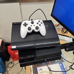 Ps3 Slim One Controller And Cables 
