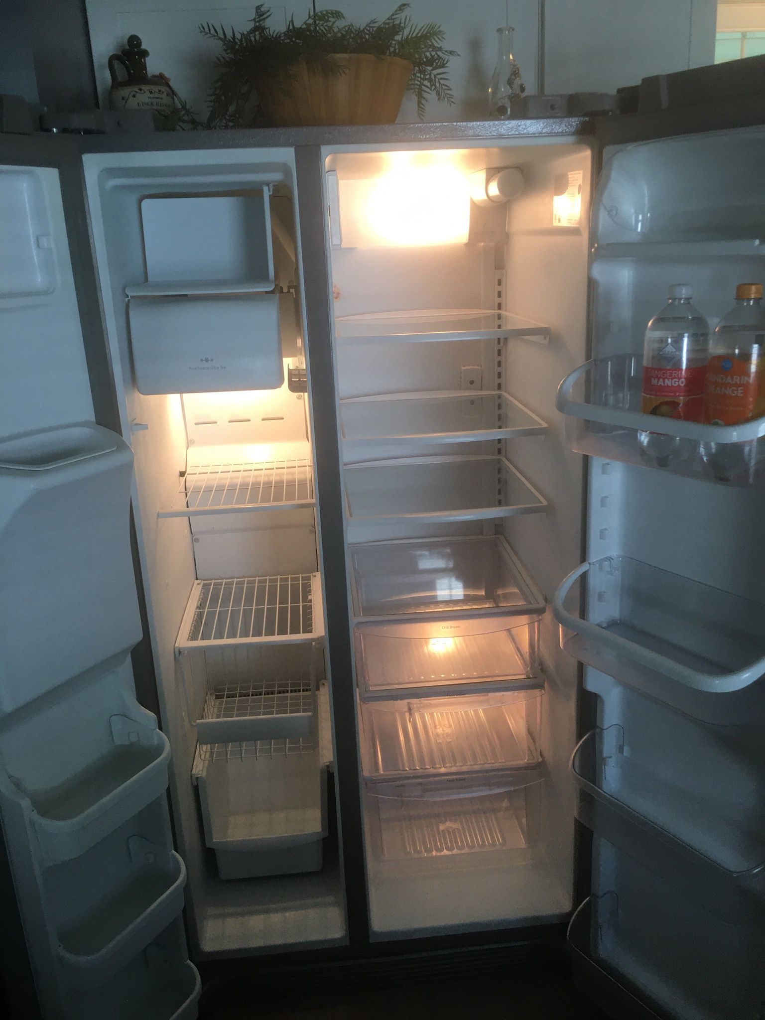 Refrigerator