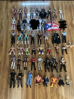 Wwf wwe AEW elite unrivaled Hasbro figures