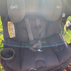 Graco Infant Car Seats $10 Each 