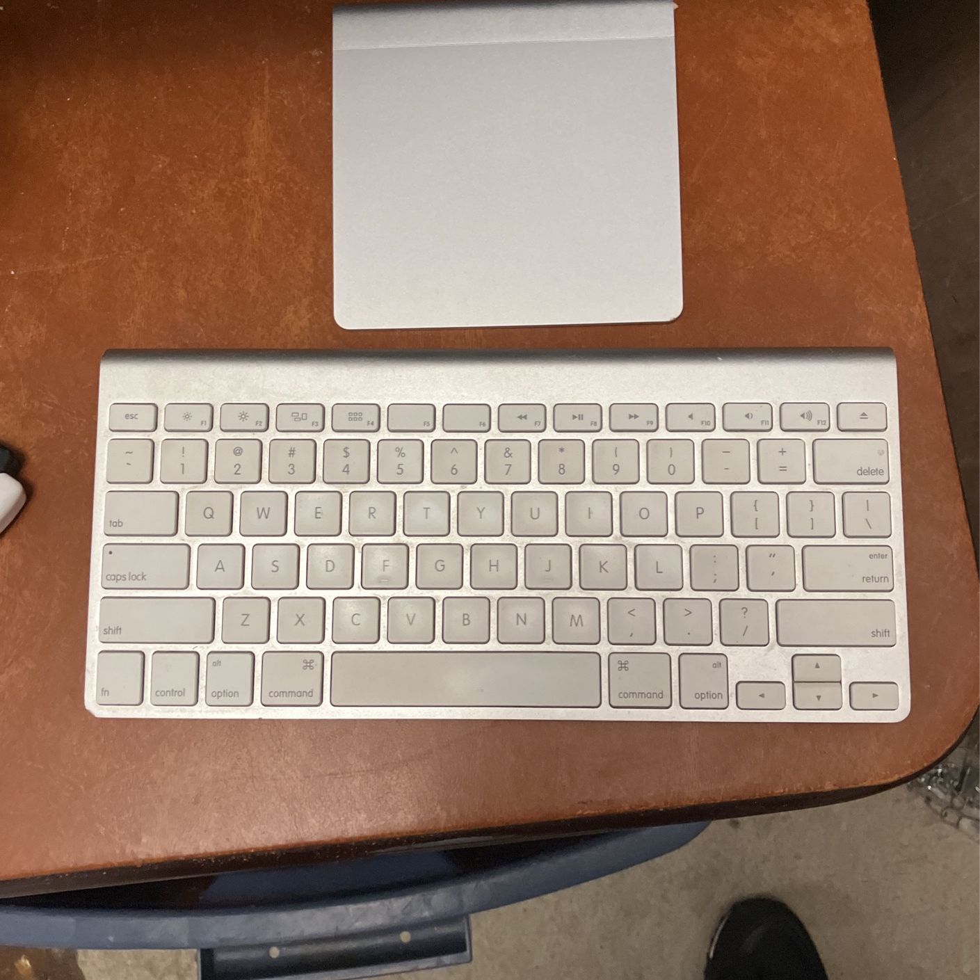 Apple Wireless Keyboard And 1st Gen Trackpad 