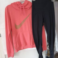 Size XS Nike Active Bundle