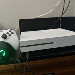 Xbox One S 