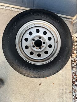 Used Trailer/Tire Rim Pair FAIR condition