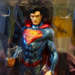 Still New in Box Superman Kotobukiya movie figurine Highly collectable