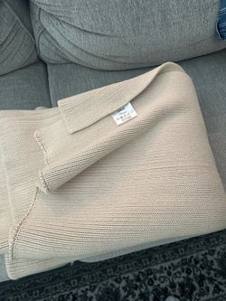 Luxury Weighted Blanket - 48x72 Heavy Knit (Like New)