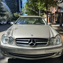 2004 Mercedes-Benz CLK-Class