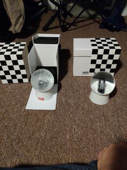 Limited Vans Snow Globe 