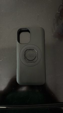 Quad Lock case for iPhone 16