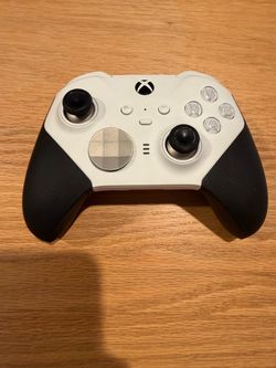 Xbox Elite Series 2 Wireless Controller – White – Excellent Condition